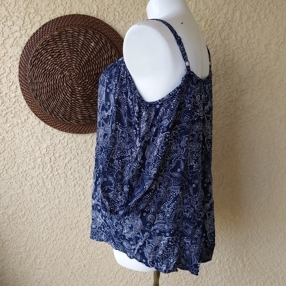 Torrid NAVY PAISLEY CHALLIS BLOUSE - Picture 4 of 9